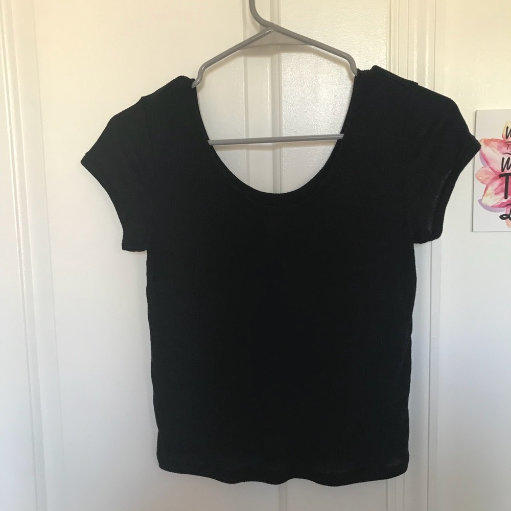 Black crop top